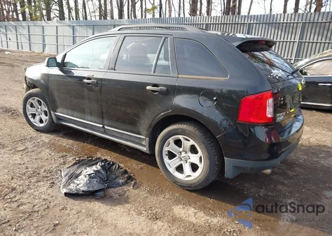 2013 Ford Edge Se z USA, uszkodzony, nr VIN 2FMDK3G95DBC52568